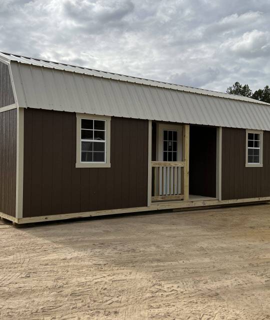 Storage Solutions Unlimited building in lot